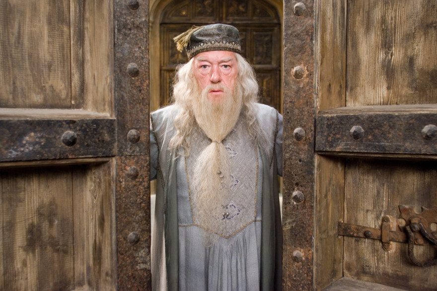 Top 20 Best Dumbledore Quotes From All Books and Movies