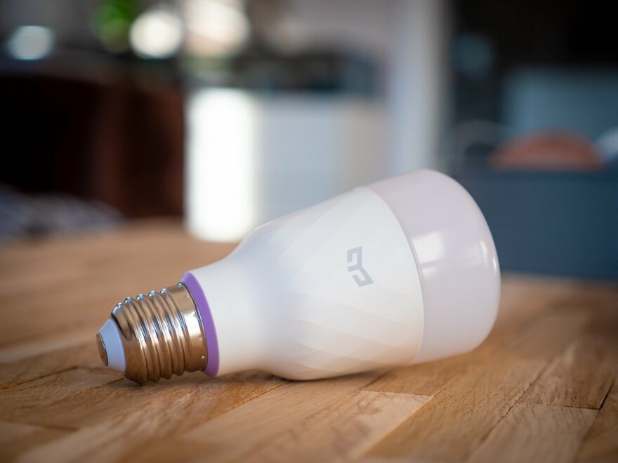 Top 10 Best Smart Bulbs [2023]